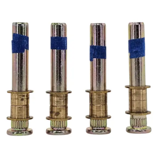 [100-PP52 (4)] Kit 4 Pernos de Bisagra de Puerta – Chevrolet Aveo / Spark (2010-2015) 